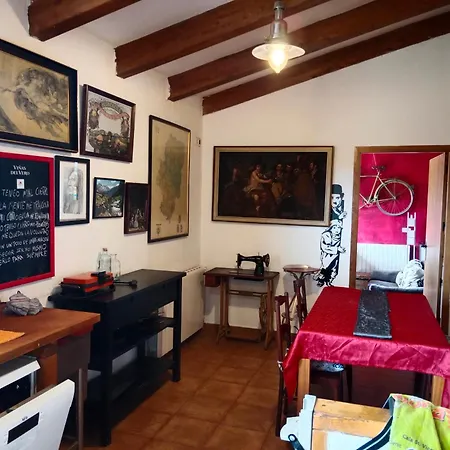 Casa Jeronimo Nyaraló Loporzano